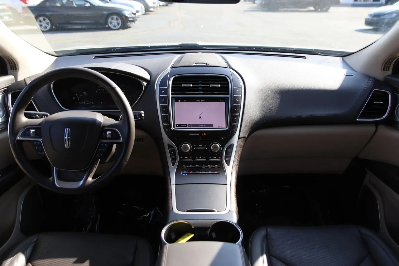2019 Lincoln Nautilus — photo 20 of 35