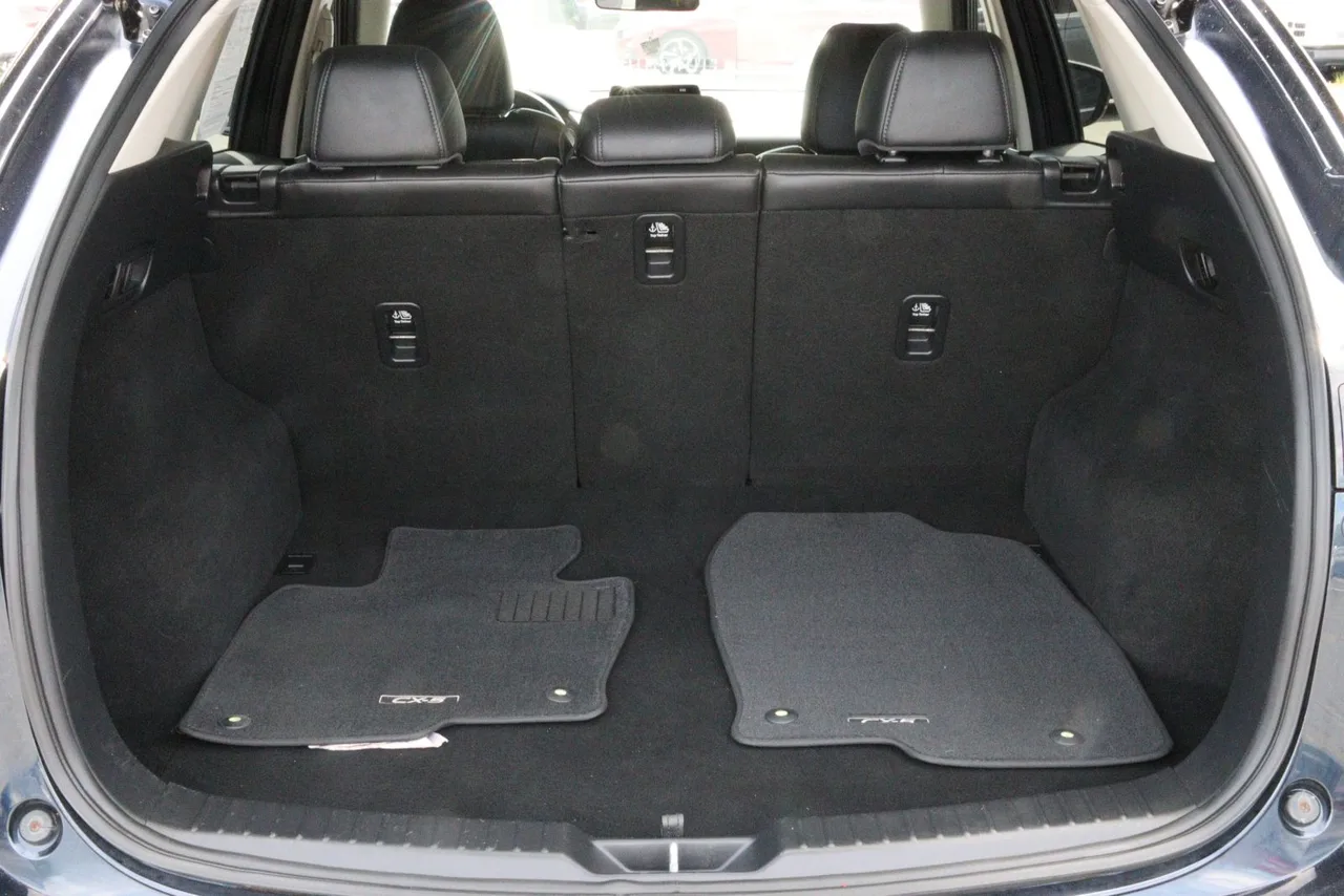 2019 Mazda CX-5 — photo 10 of 30