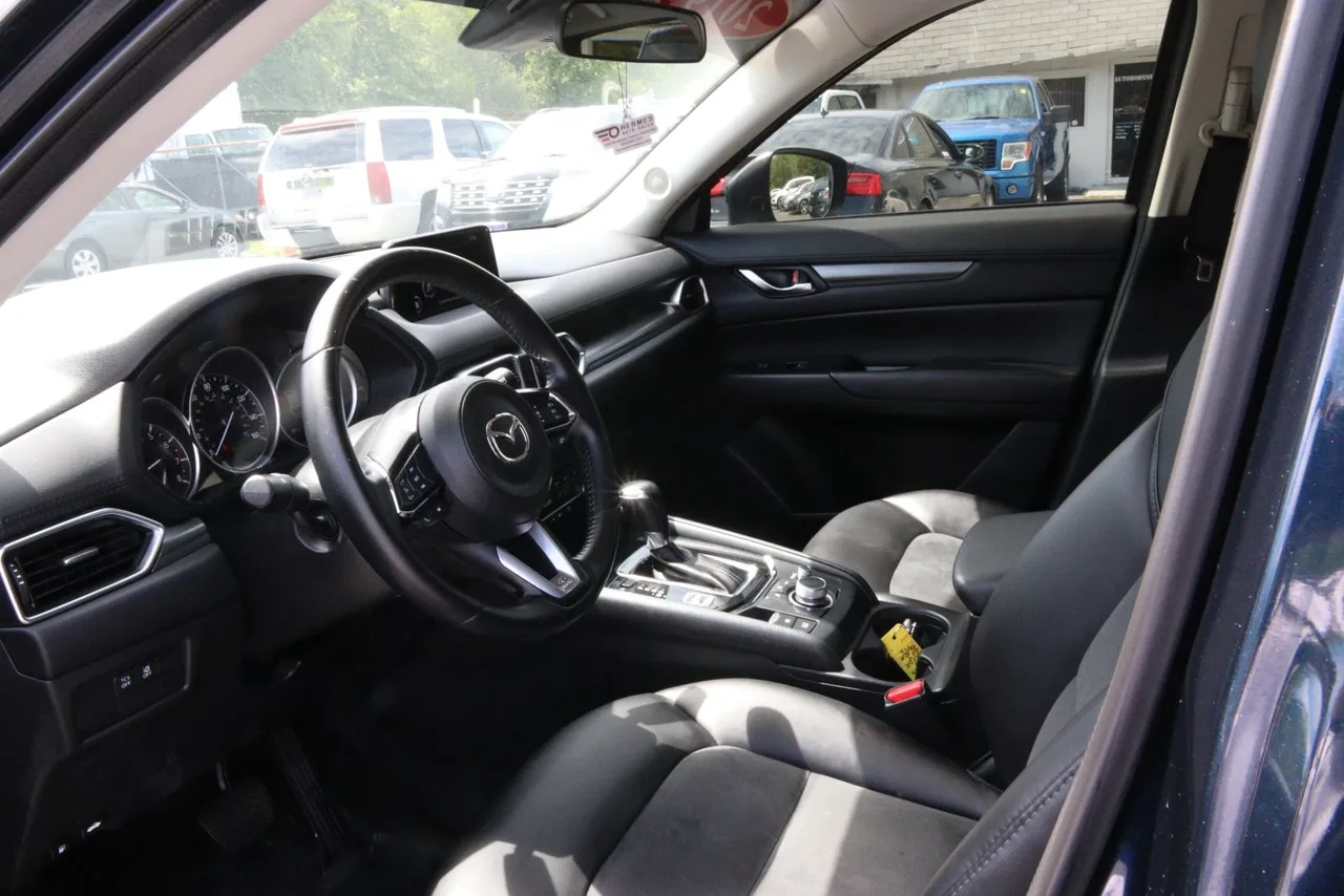 2019 Mazda CX-5 — photo 16 of 30