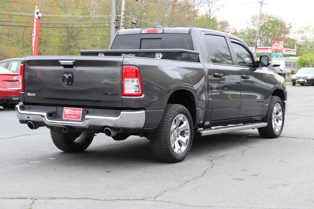 2019 Ram 1500 Crew Cab — photo 5 of 32