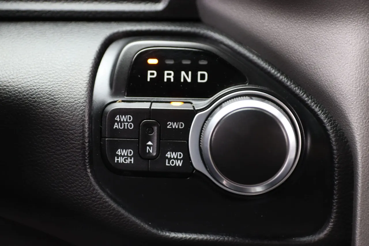 2019 Ram 1500 Crew Cab — photo 23 of 32