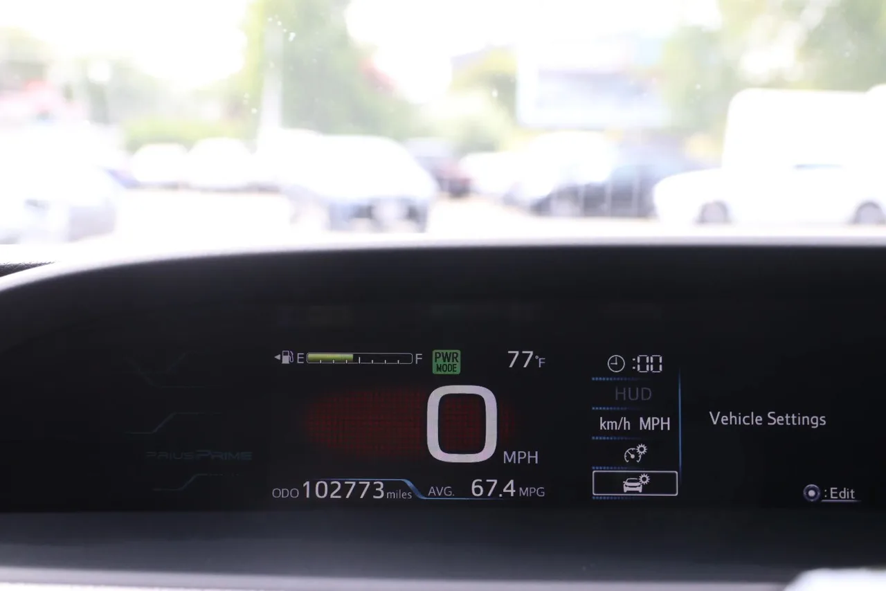 2019 Toyota Prius Prime Advanced Hatchback 4D in Gray — photo 28 of 37