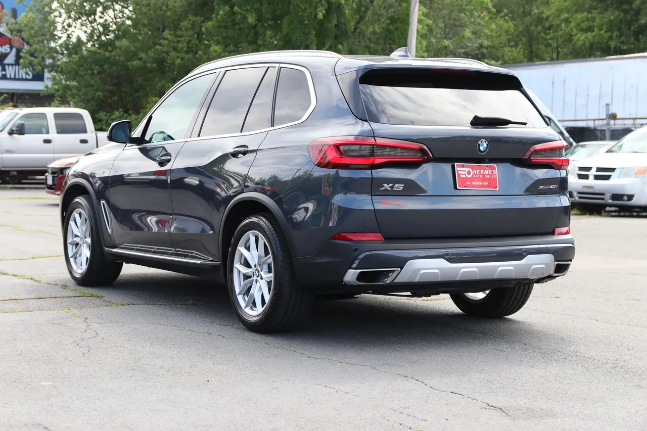 2020 BMW X5 — photo 3 of 31