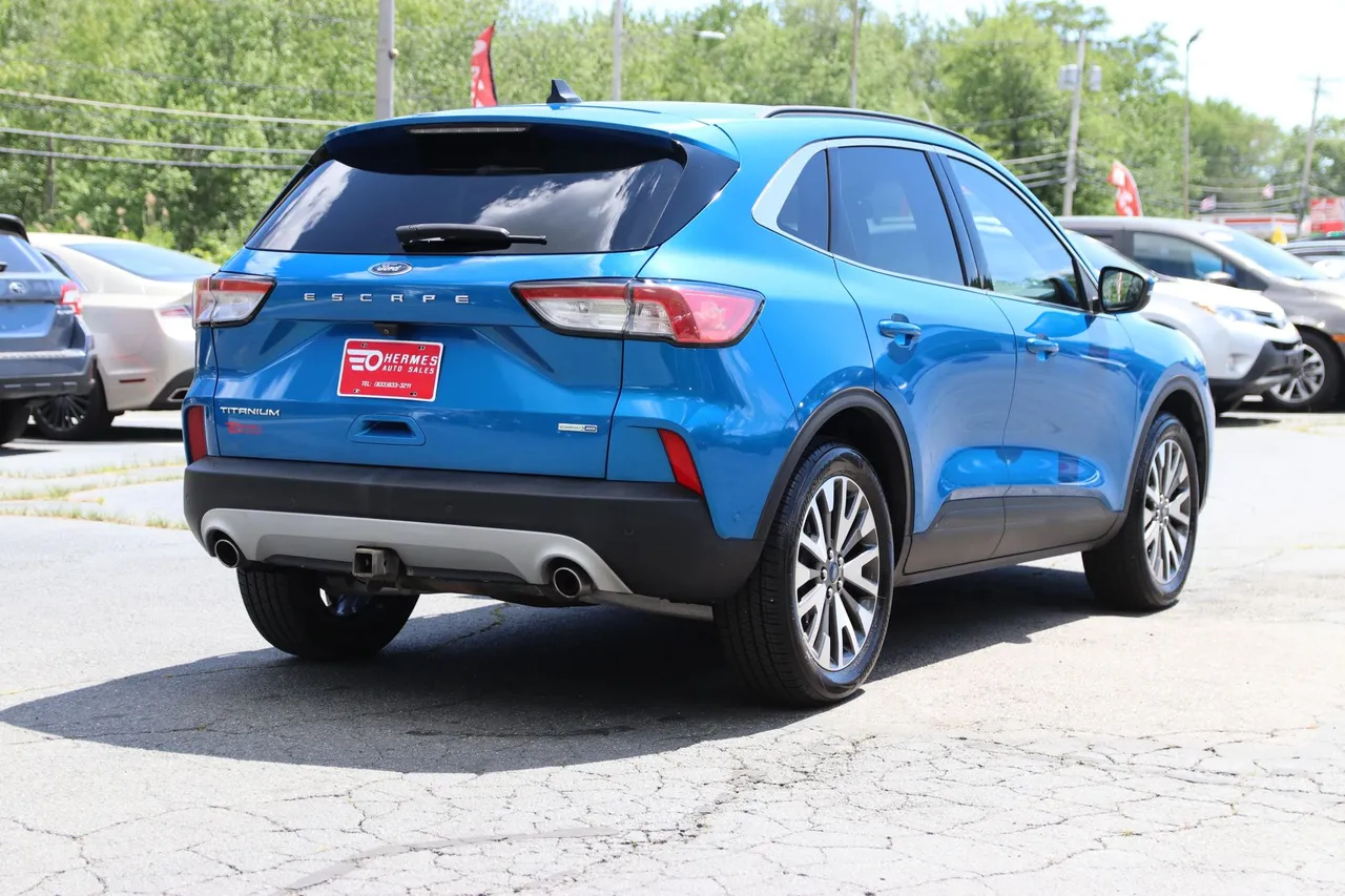 2020 Ford Escape — photo 6 of 31