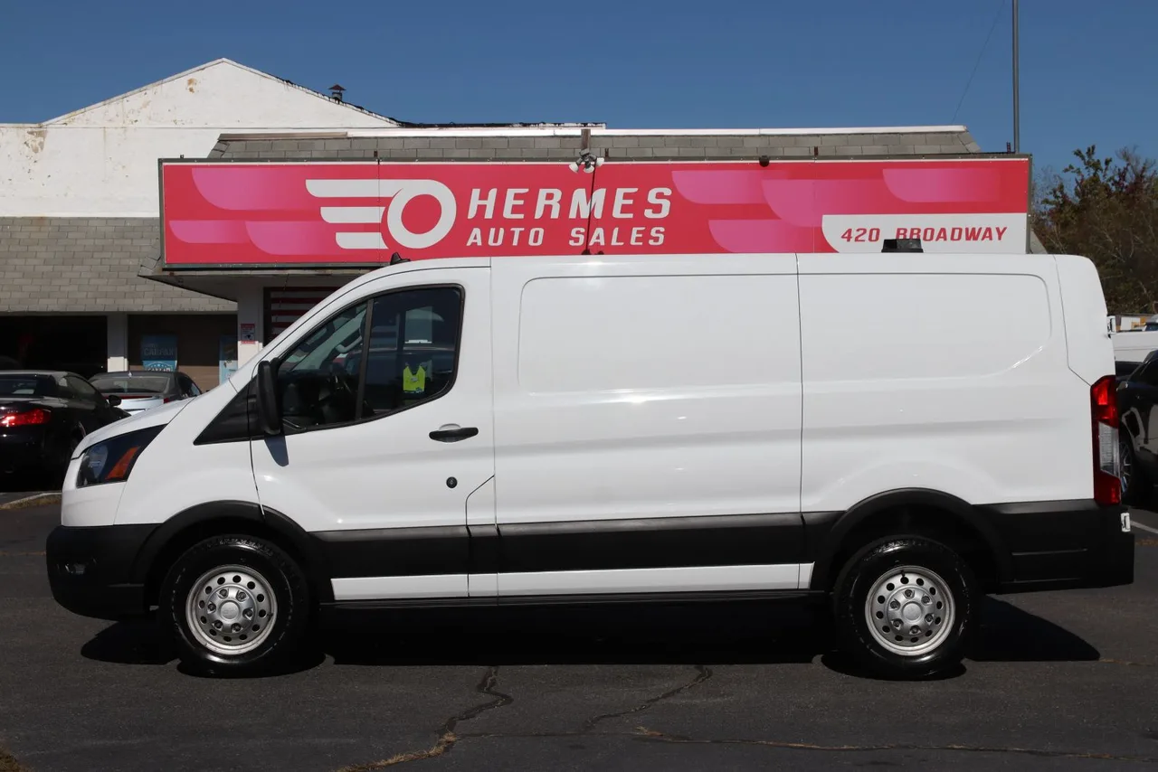 2020 Ford Transit 250 Cargo Van LOW Roof W/rwb Van 3D in White — photo 5 of 30