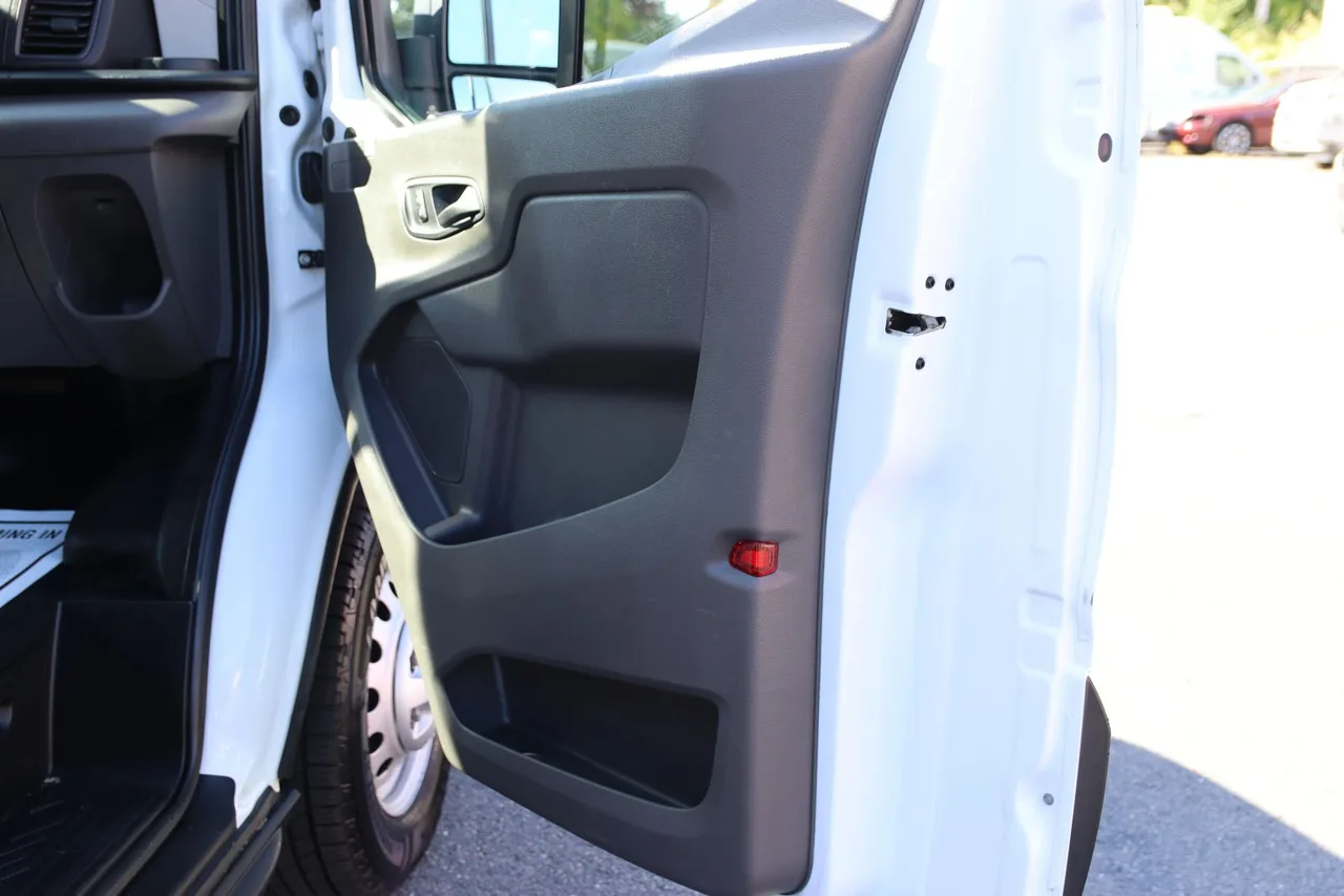 2020 Ford Transit 250 Cargo Van LOW Roof W/rwb Van 3D in White — photo 18 of 30