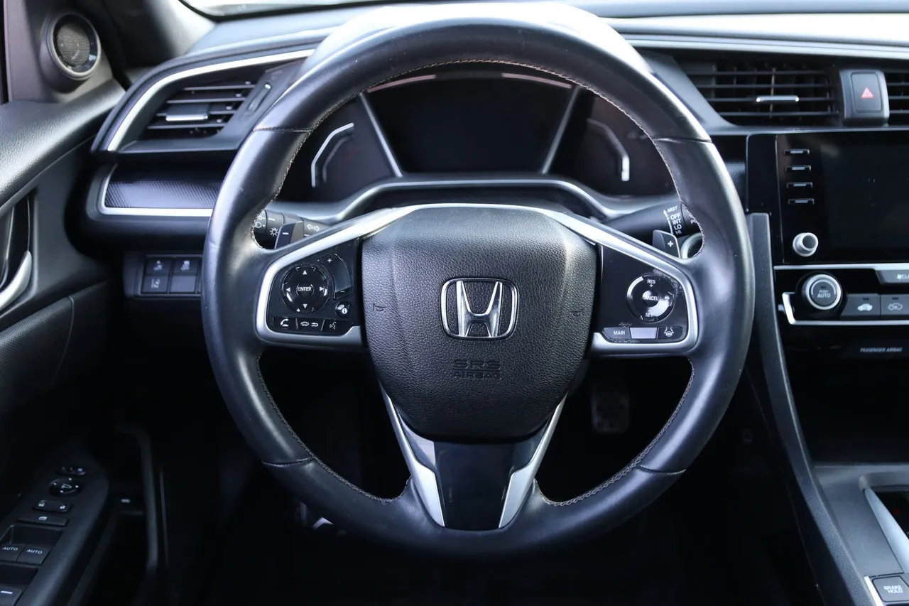 2020 Honda Civic — photo 16 of 27