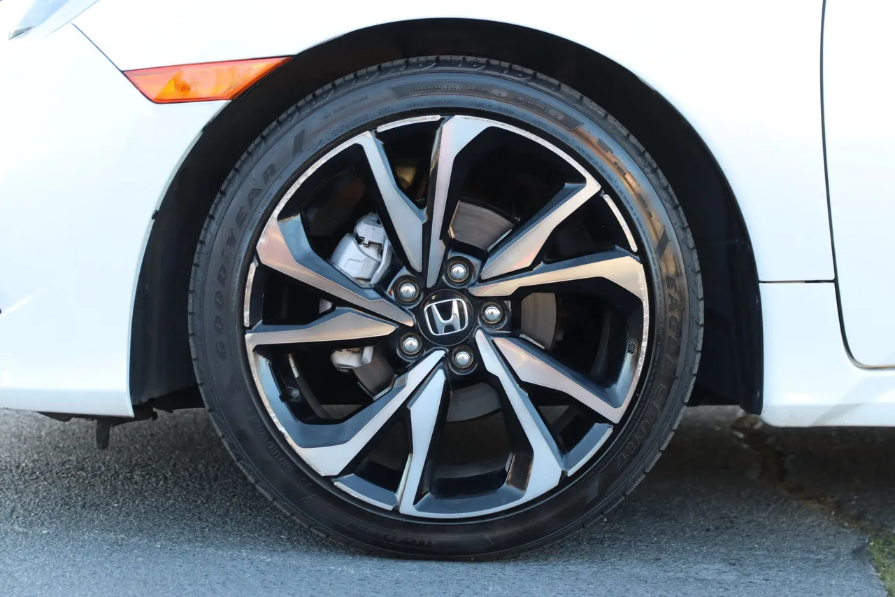2020 Honda Civic — photo 24 of 27