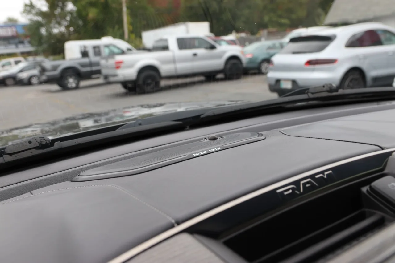 2020 Ram 1500 Crew Cab Limited Pickup 4D 5 1/2 ft in Gray — photo 55 of 58