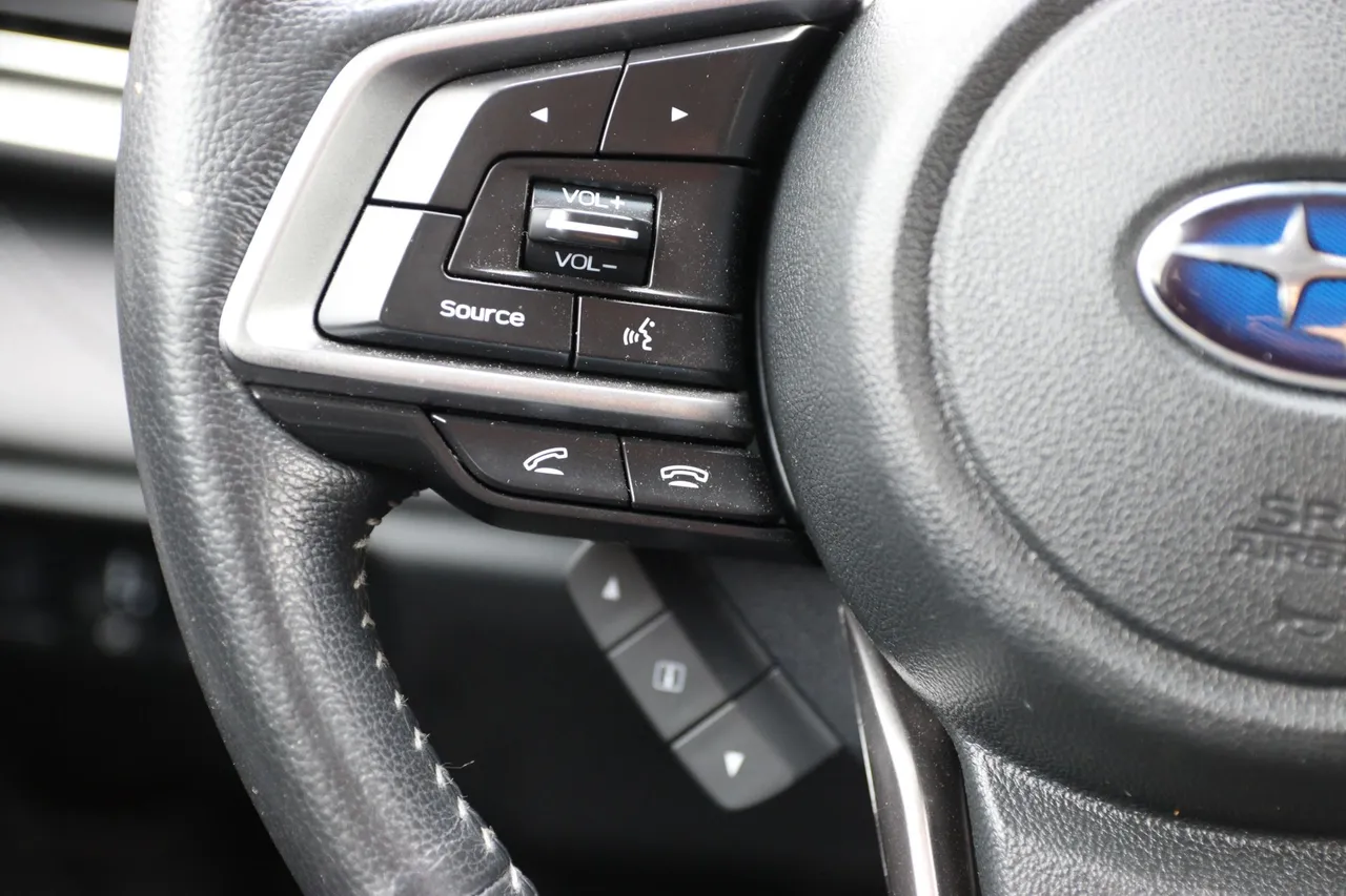 2020 Subaru Outback — photo 23 of 33
