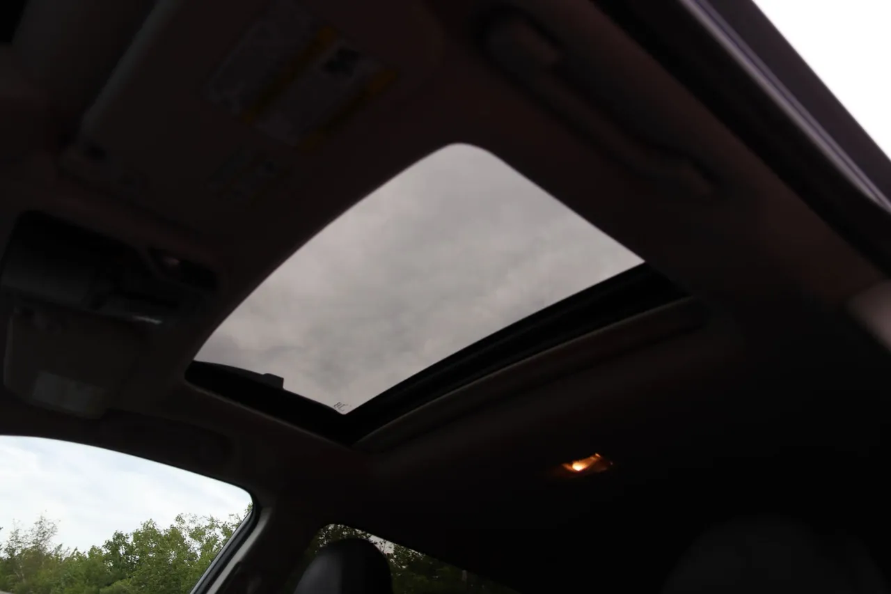 2020 Subaru Outback — photo 26 of 33