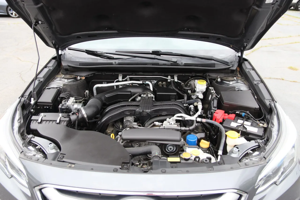 2020 Subaru Outback — photo 31 of 33