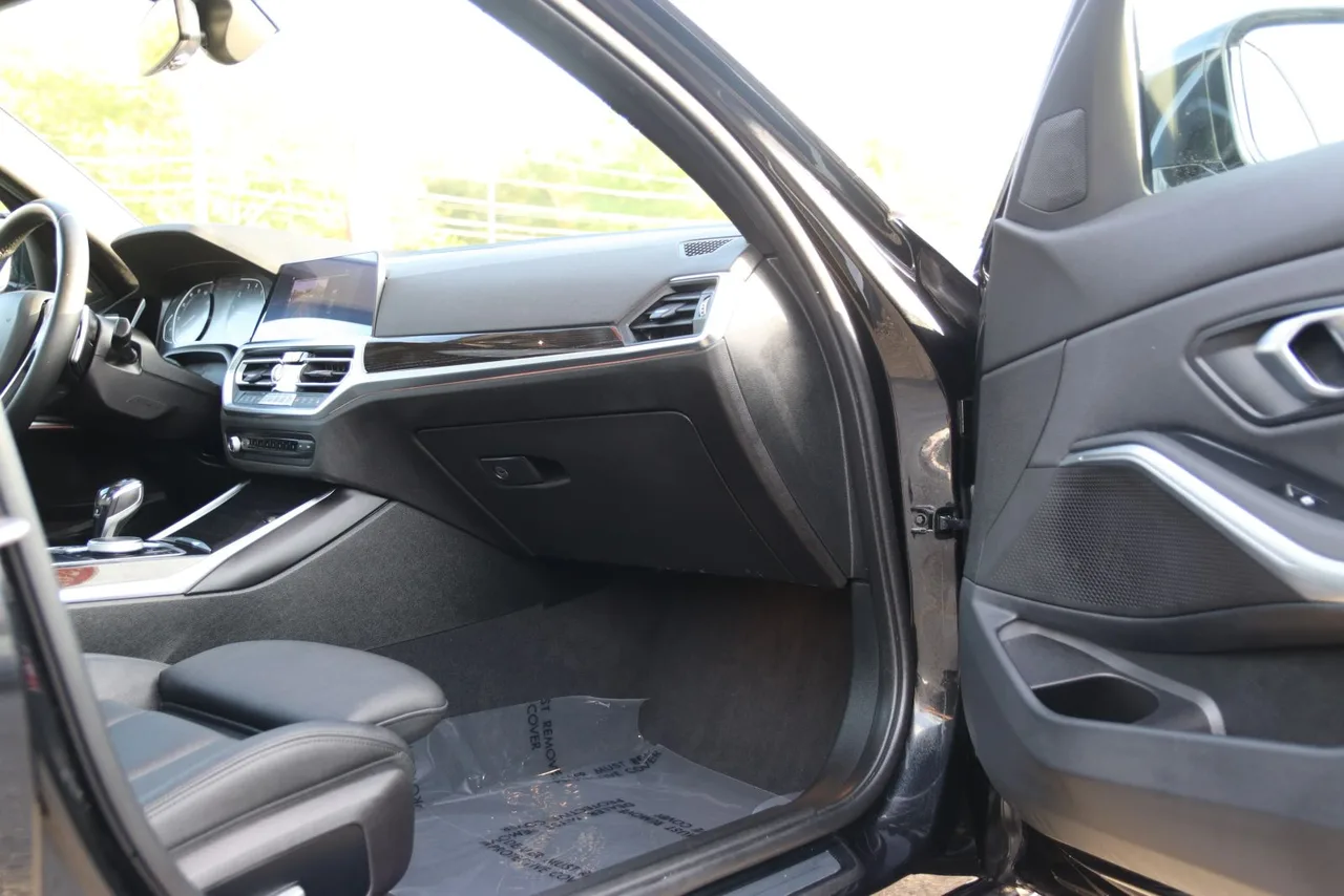 2021 BMW 3 Series 330i xDrive Sedan 4D in Black — photo 24 of 43