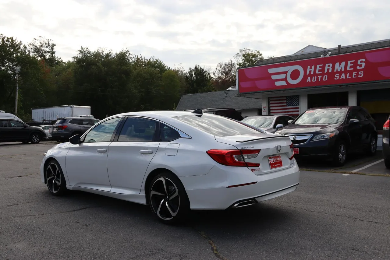 2021 Honda Accord Sport Sedan 4D in White — photo 8 of 29
