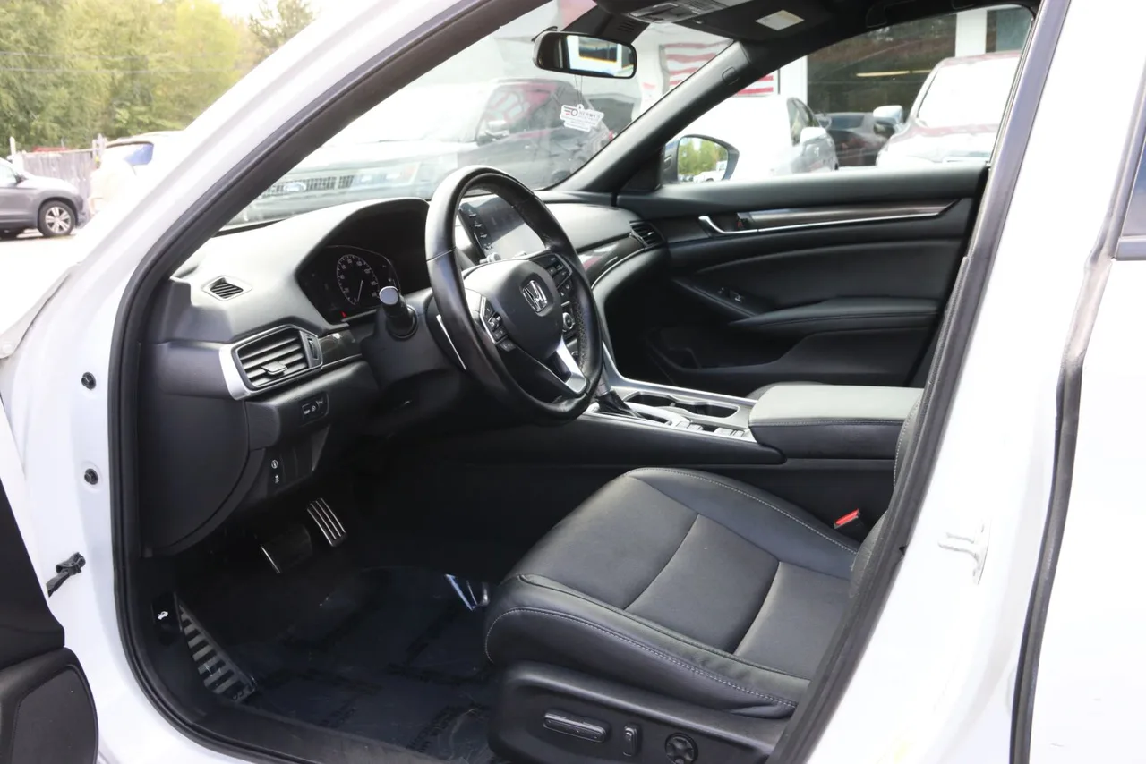 2021 Honda Accord Sport Sedan 4D in White — photo 12 of 29