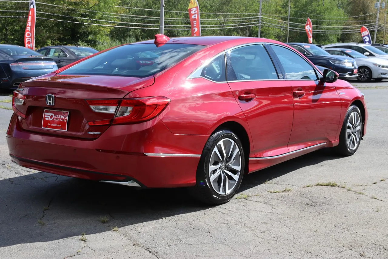 2021 Honda Accord Hybrid EX-L Sedan 4D in RED — photo 7 of 32