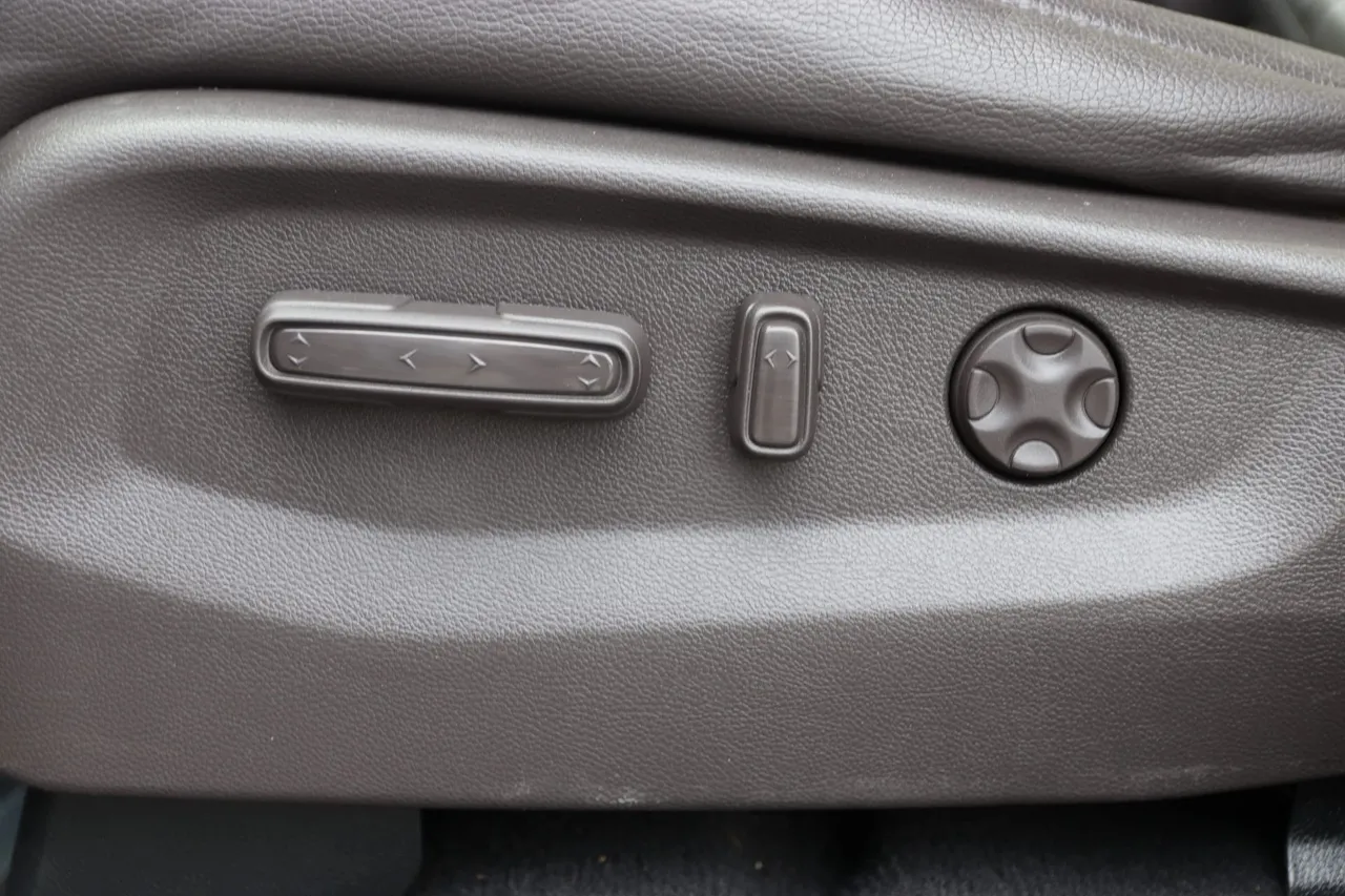 2021 Honda Odyssey — photo 13 of 32