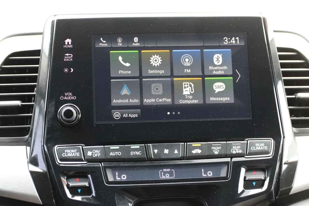 2021 Honda Odyssey — photo 26 of 32
