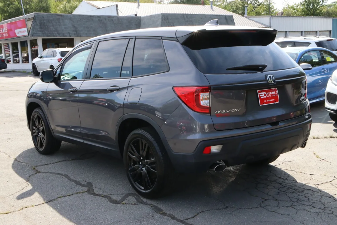 2021 Honda Passport — photo 3 of 31