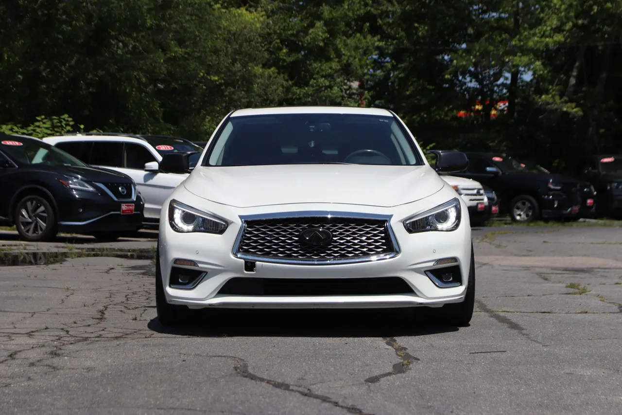 2021 Infiniti Q50 — photo 8 of 28