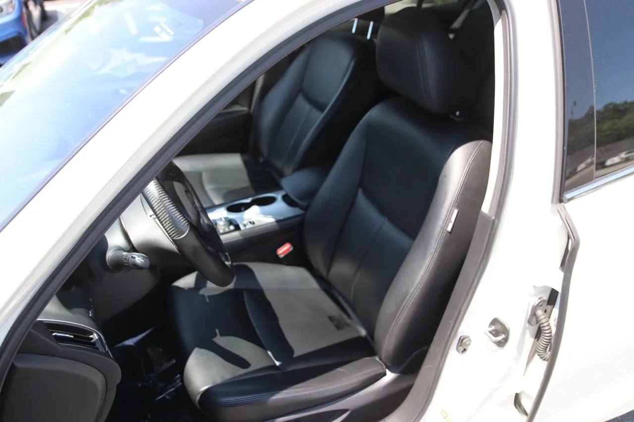 2021 Infiniti Q50 — photo 11 of 28