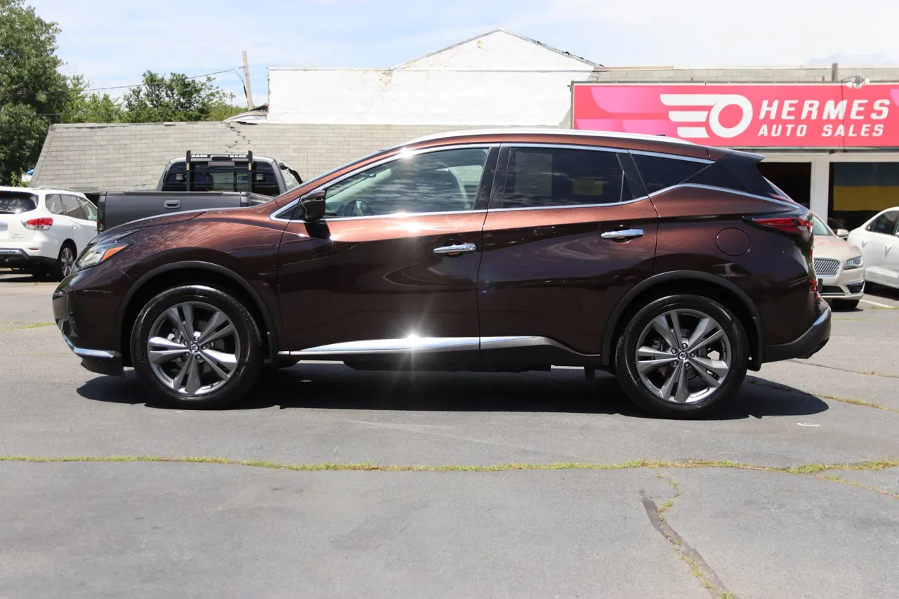 2021 Nissan Murano — photo 2 of 32
