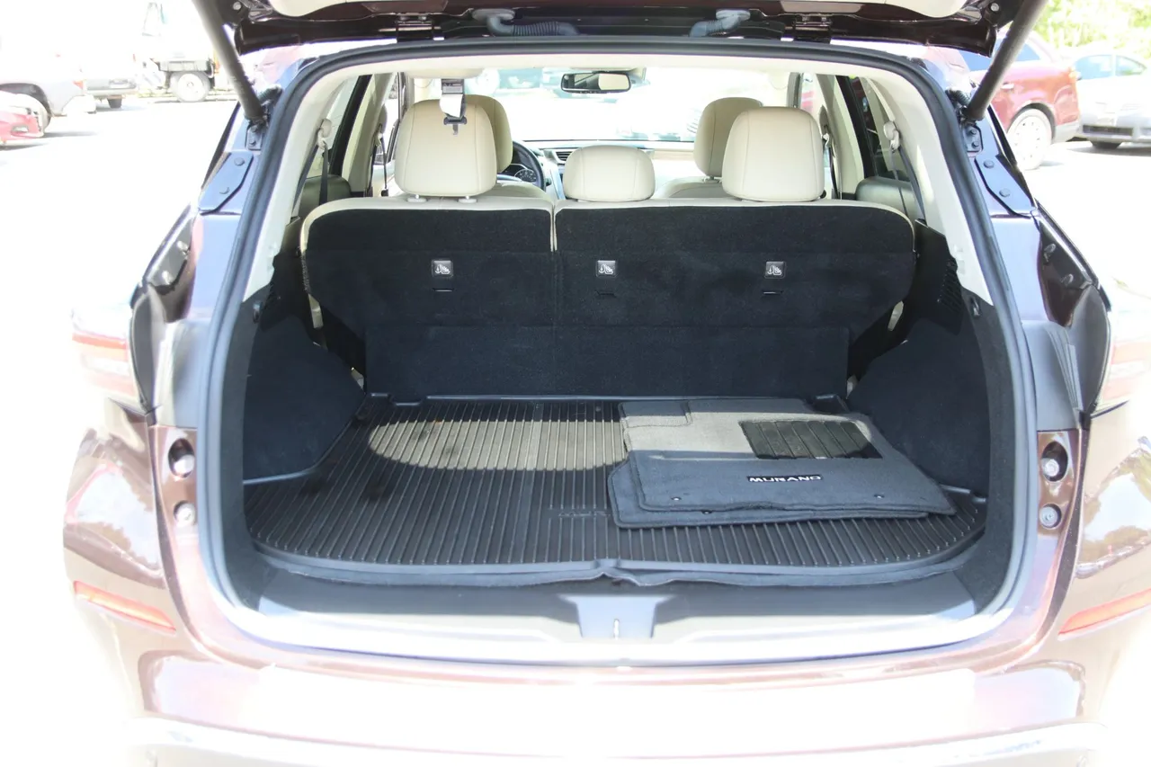 2021 Nissan Murano — photo 15 of 32
