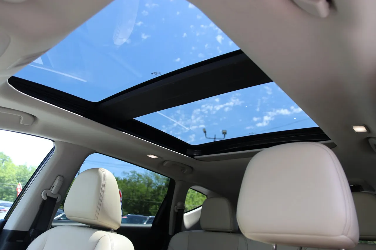 2021 Nissan Murano — photo 28 of 32