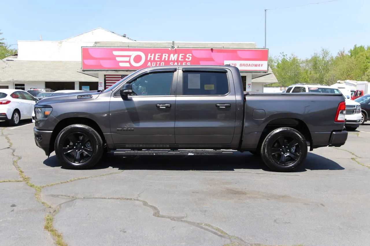 2021 Ram 1500 Crew Cab — photo 4 of 33
