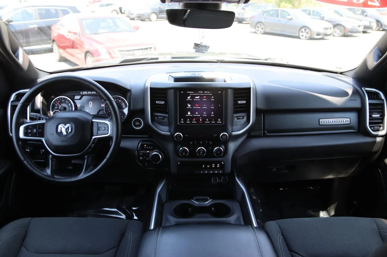 2021 Ram 1500 Crew Cab — photo 18 of 33