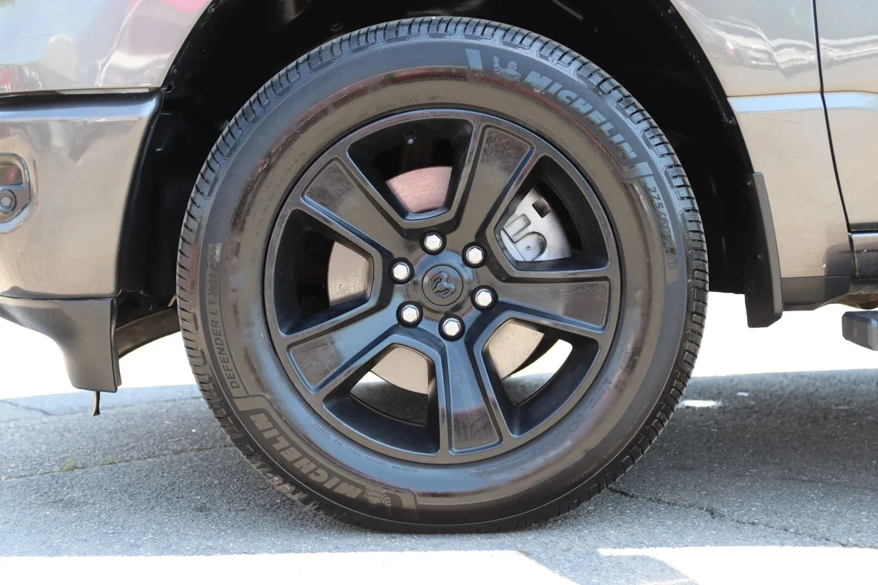 2021 Ram 1500 Crew Cab — photo 29 of 33