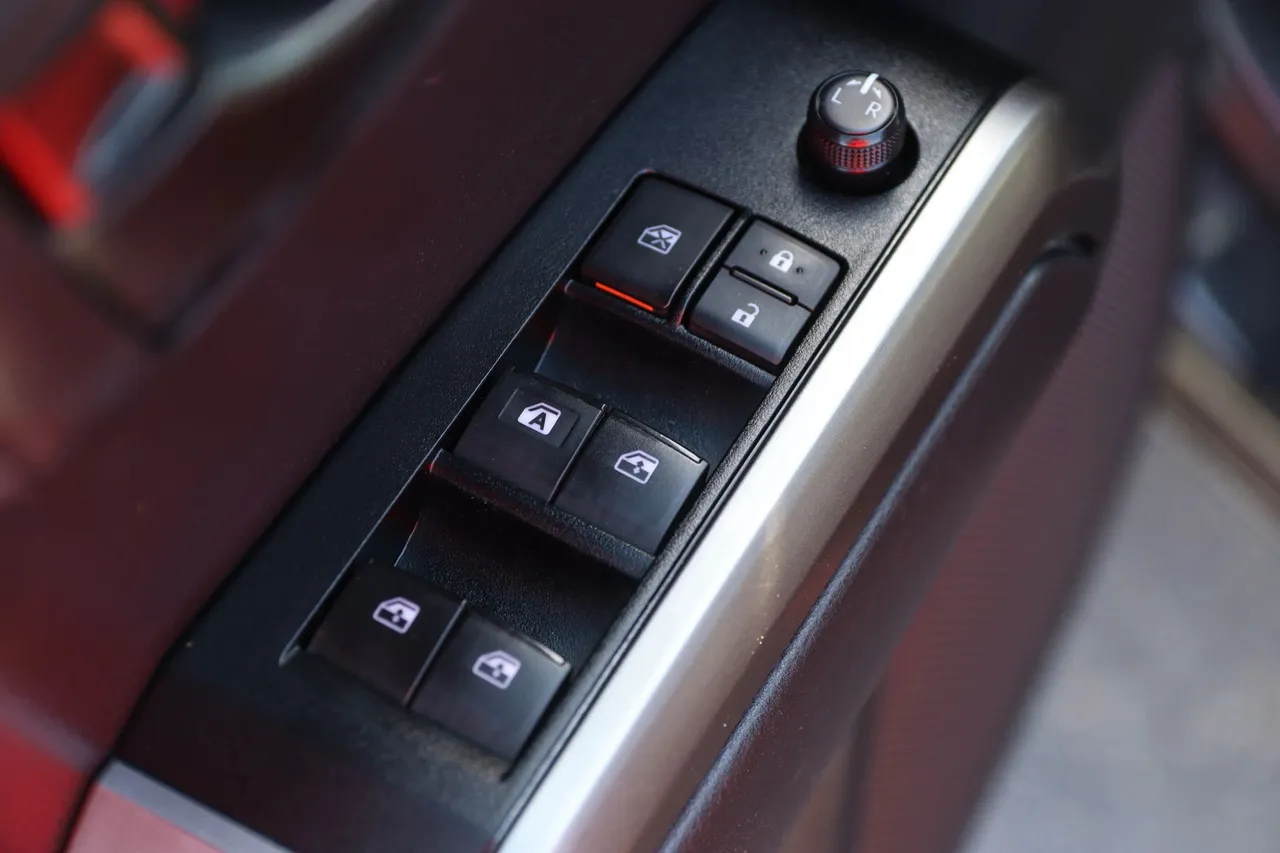 2022 Toyota Tacoma Double Cab — photo 10 of 30