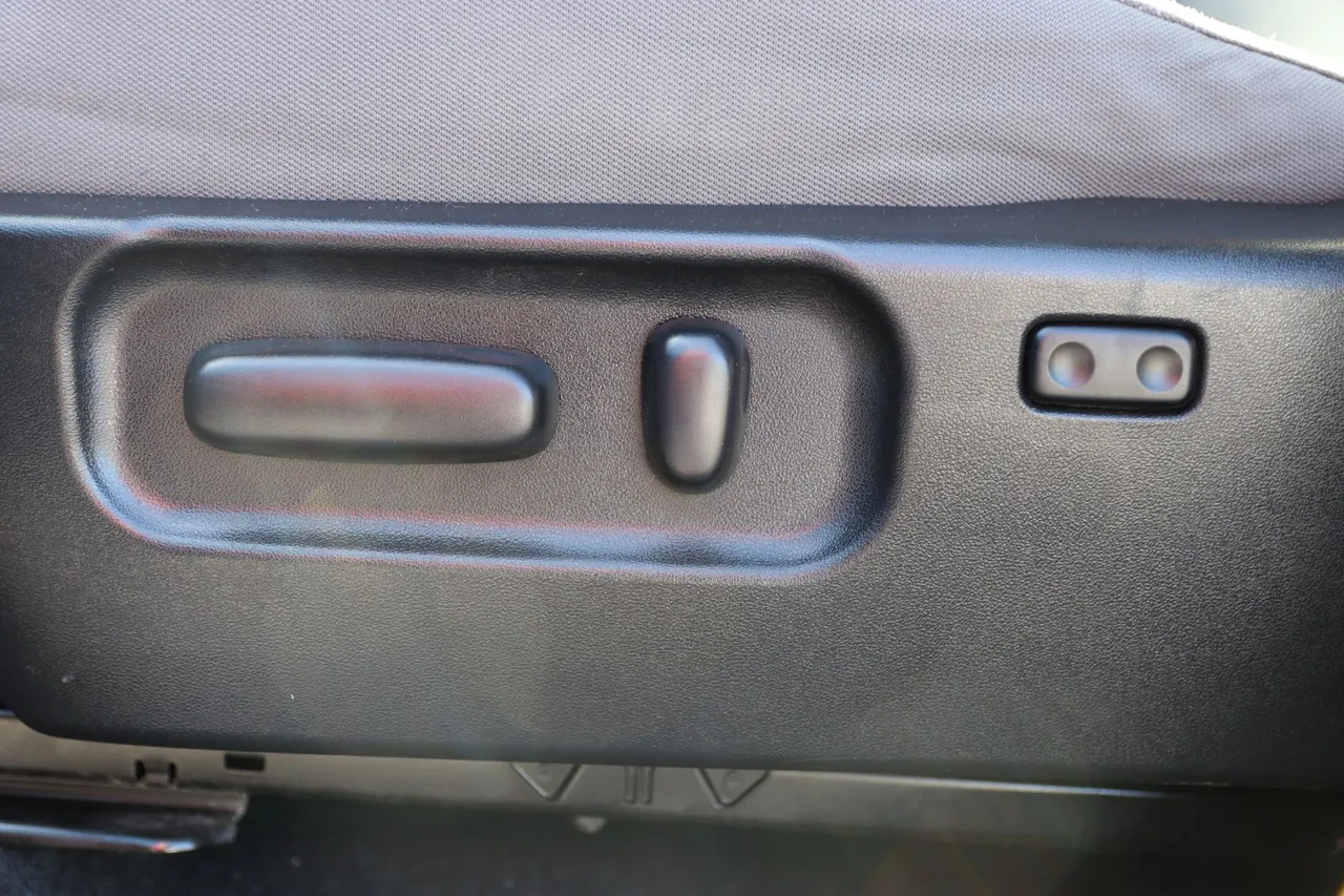 2022 Toyota Tacoma Double Cab — photo 12 of 30