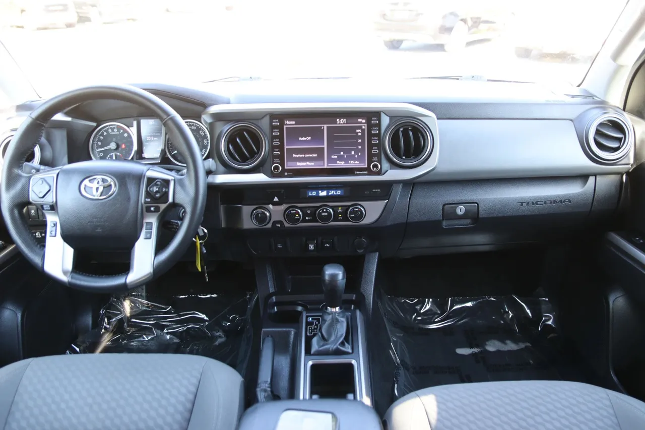2022 Toyota Tacoma Double Cab — photo 16 of 30