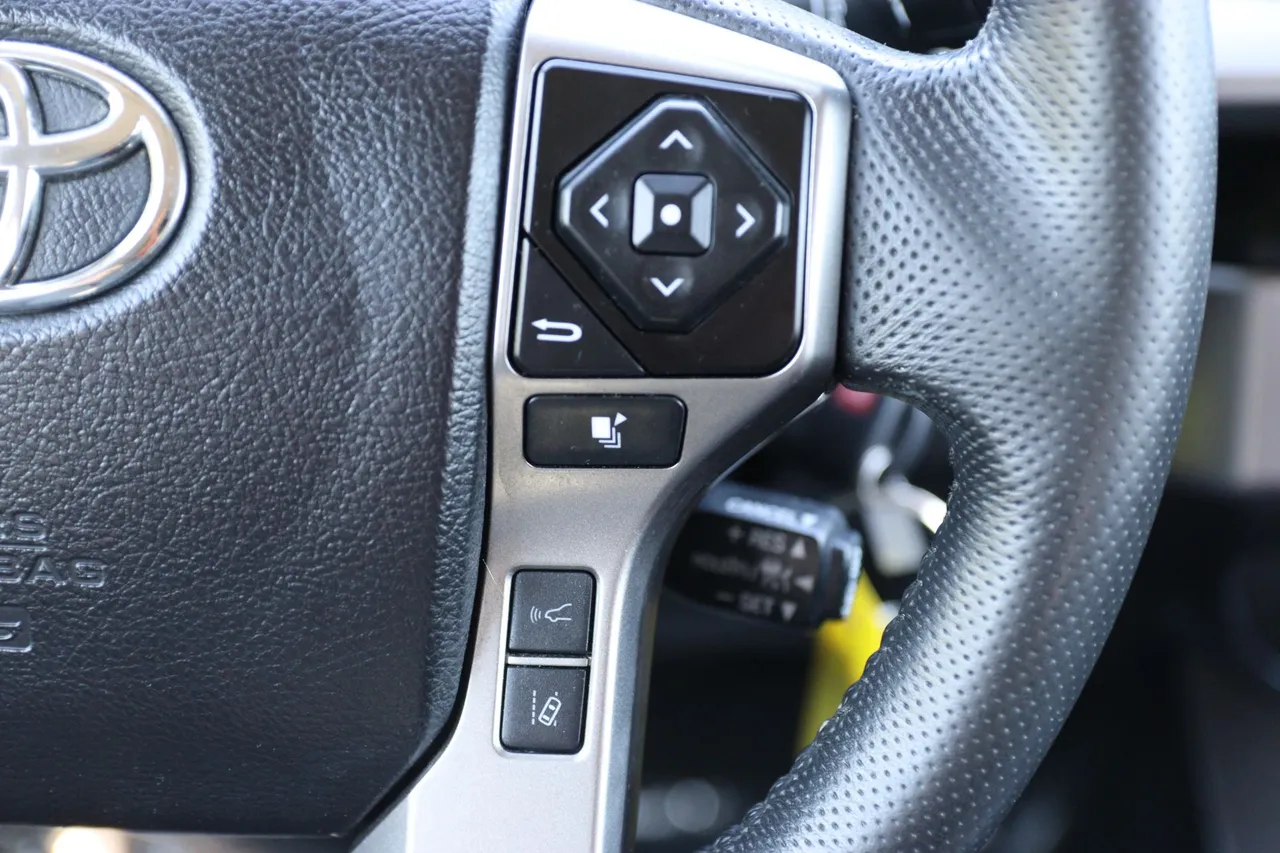2022 Toyota Tacoma Double Cab — photo 19 of 30