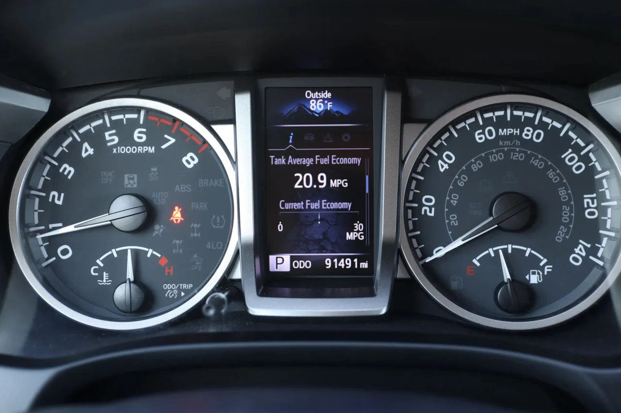 2022 Toyota Tacoma Double Cab — photo 20 of 30