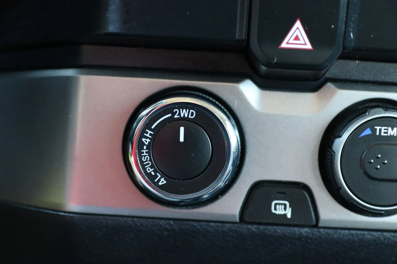 2022 Toyota Tacoma Double Cab — photo 23 of 30